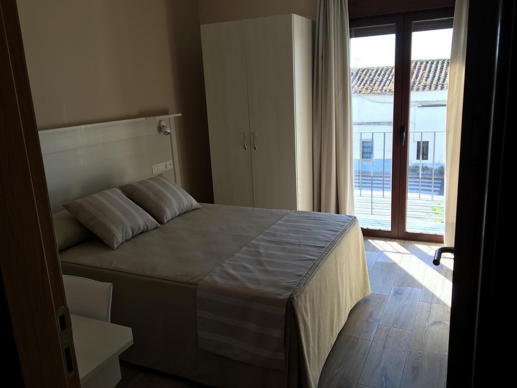 Hostal Los Encinares Villanueva de Córdoba Esterno foto