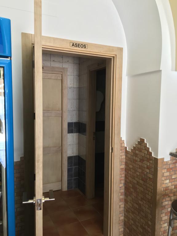 Hostal Los Encinares Villanueva de Córdoba Esterno foto