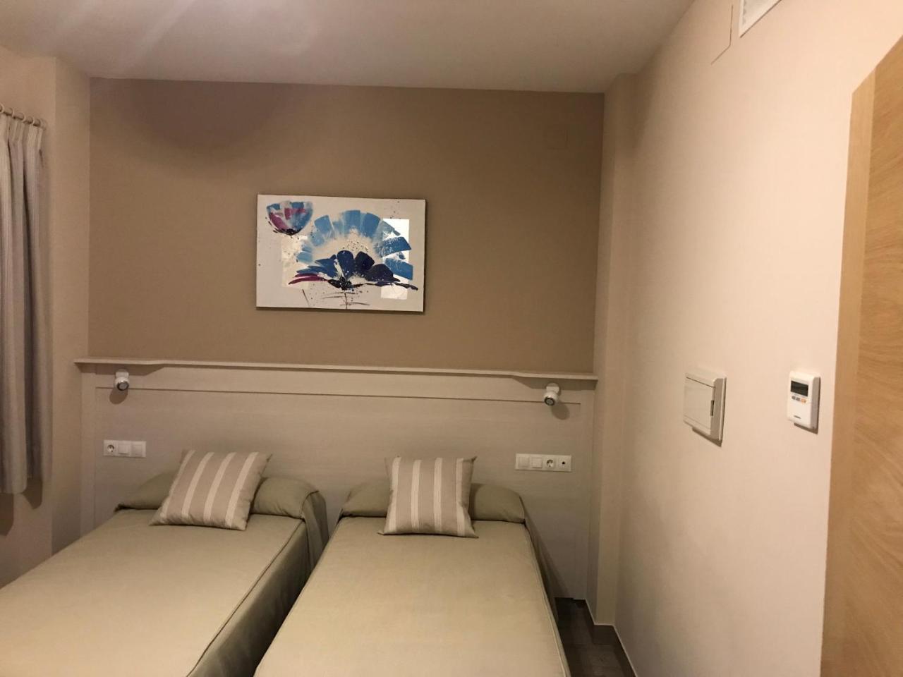 Hostal Los Encinares Villanueva de Córdoba Esterno foto